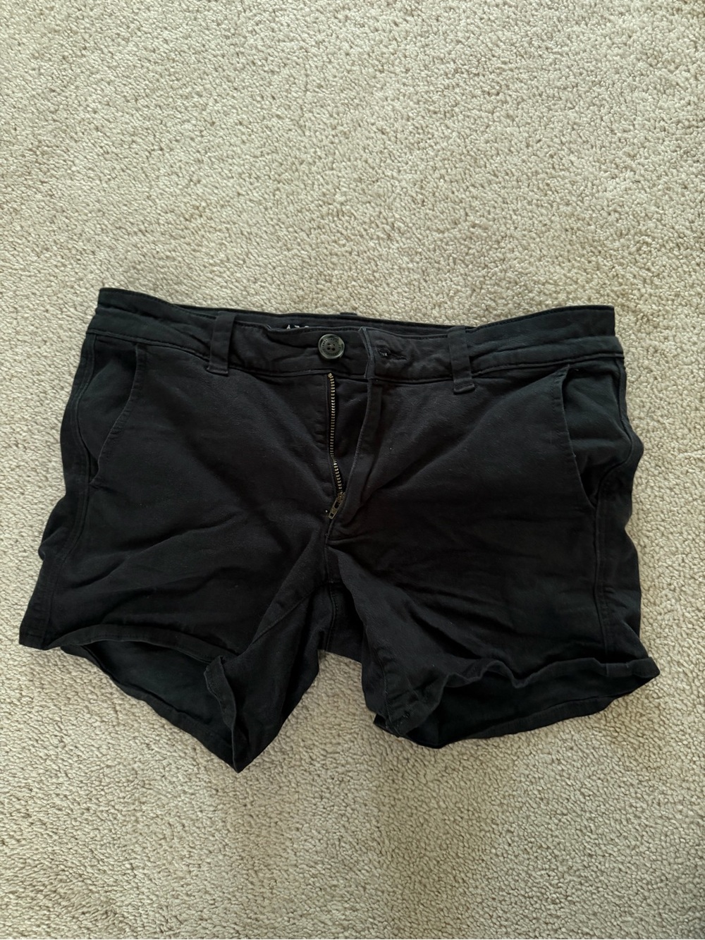 American Eagle black shorts size 6